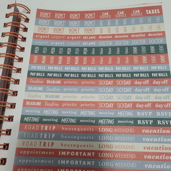 Andrews McMeel Posh Deluxe Organizer 17-Month 2022-2023 Monthly/Weekly Planner - Picture 16 of 16